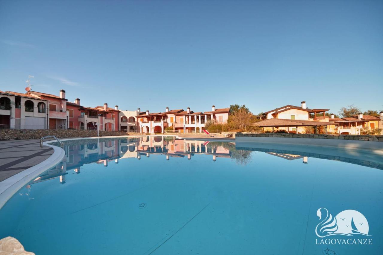 Appartamento Lago Blu Манерба-дель-Гарда Екстер'єр фото